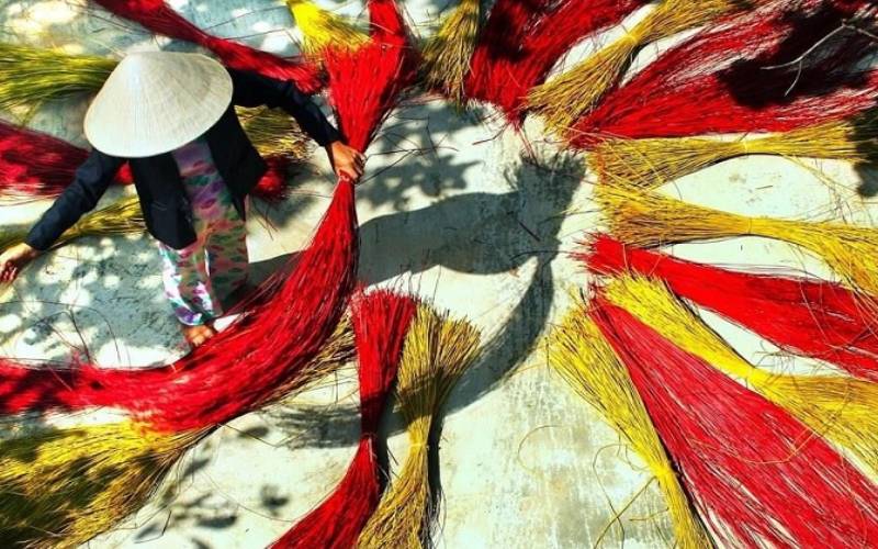 Làng dệt chiếu cói Bàn Thạch